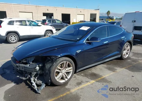 2015 Tesla Model S 60/70/85 из США, поврежденный, VIN 5YJSA1H1XFFP72590